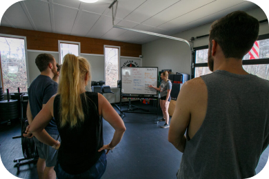 Nutrition team giving an explanation to a group of people